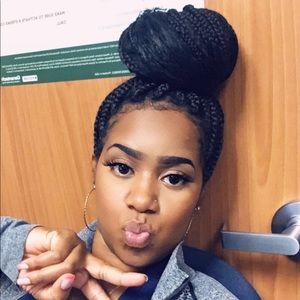 Meet your Posher, Jasmin